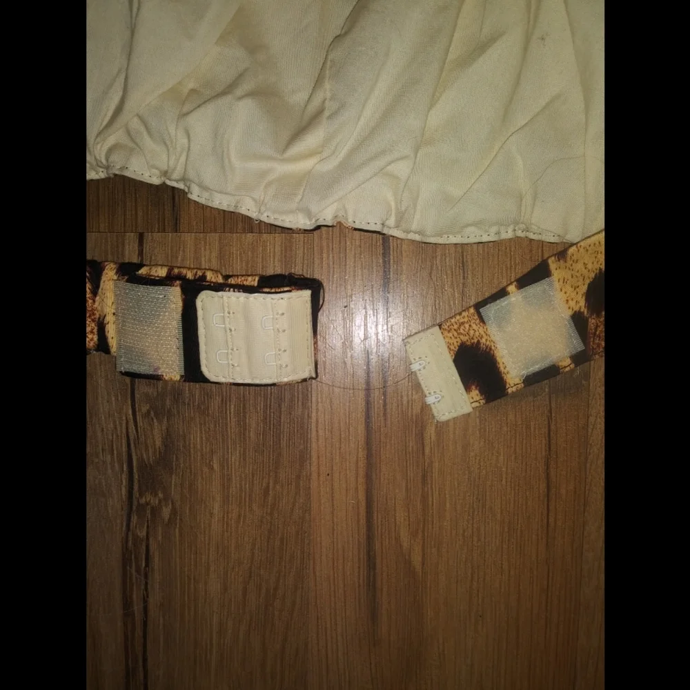 Beach Bash Leopard Beach Wear Bikini Top - Picture 7 of 13